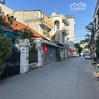 Bán Đất Đẹp - Tổ Dân Phố Bình Minh, Trâu Quỳ Gia Lâm 8,5 Tỷ
Diện Tích : 81M Mt4,4M