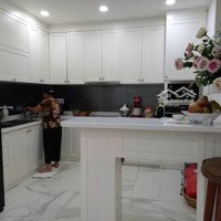 Villa Siêu Đẹp 8X20M Nội Thất Xịn Mịn Từng Cm Luôn Mà Giá Cho Thuê Rẻ Lắm