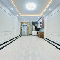 Siêu Phẩm Cầu Giấy - Lô Góc, 40 M2, 6 Tầng Thang Máy