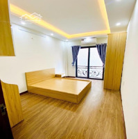 Nhà Nguyễn Khang ,48M2 ,5 Tầng . Dòng Tiền 50 Triệu/ Tháng