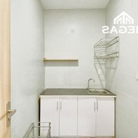 Căn Studio - Nội Thất Đầy Đủ - Cửa Sổ - Ngay Nguyễn Thị Định - Citi Soho - Phố Đông Village