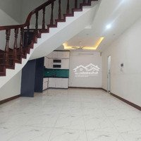 Nhà Đẹp Ở Ngay , Dân Xây , Ôtô Đỗ Cửa , 5 Tầng , 52 M2 , Full Nội Thất Long Lanh , Kd