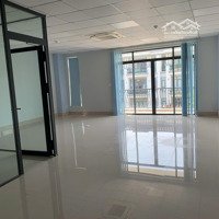 Cho Thuê Nhà Phố Nguyên Căn 7X20M, 525M2, 1 Hầm 5 Tầng Sẵn Vách Kính, Thang Máy Chỉ 65 Triệu/Tháng