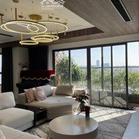 Bán Căn Penthouse Kosmo Tây Hồ Đẳng Cấp Thượng Lưu - Phong Cách Vương Gia Giá Sốcdiện Tích181M2 3 Phòng Ngủ3Pt