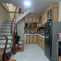 +Nhà Ở Tựu Liệt . Gần Linh Đàm Hoàng Mai
Diện Tích 30M2 , 4 Tầng , Rộng 3.7M , Nhỉnh Nhẹ 4 Tỷ C