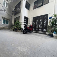 Cần Bán Nhà Trích Sài Tây Hồ Hà Nội Trung Tâm Sầm Uất