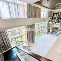 Cho thuê căn hộ Penthouse The Vista, Tháp T4, view sông, 450m2, 3 tầng, 4PN