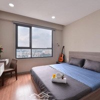 Chung Cư Cao Cấp The Gold View Q.4, 82M2 , 2 Phòng Ngủbao Sổ, Tặng Nội Thất Giá Bán 4 Tỷ 800 Triệu Tl/0981674683