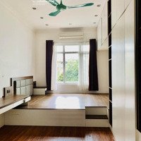 Bán Nhà Đặng Tiến Đôngdiện Tích40M2 4 Tầng - Kinh Doanh - Ô Tô Tránh Giá Bán 15.7 Tỷ Lh E.trường 0985342385