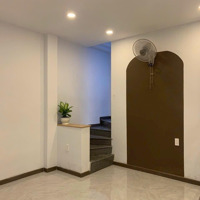 Cô Chủ Cần Ra Gấp Căn Nhà Siêu Đẹp Nằm Ở Hẻm Đỗ Văn Dậy, 70M2, Gần Trường Trung Cấp Bách Nghệ, Shr.