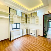 Hot-Chính Chủ Cho Thuê Nhà Mới 95M2X4T, Kd, Vp, Vỉa Hè, Ôtô, Dịch Vọng Hậu, Trần Thái Tông- 40 Triệu