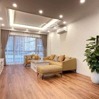 Cho Thuê Nhà Mặt Phố Trần Tử Bình, Sử Dụng 500M2 Thang Máy Tiện Nghi Giá 120 Triệu/Tháng