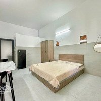 Thuê Phòng Studio Ban Công 40M2 Tại Trường Sa Gần Chợ Thị Nghè, Gía 8 Triệu. Liên Hệ: 0909397366