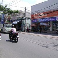 Cho Thuê Căn Nhà Hạnh Phúc, 3 Phòng Ngủ, Đầy Đủ Nội Thất, Đường Lê Quang Định, P. 11, Q. Bình Thạnh