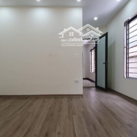 Bán Nhà Tân Mai 50M2 X 5T, Thang Máy, Nhà Mới Kính Koong, Ô Tô Đỗ Cửa, 10M Ra Phố Ở Cực Sướng