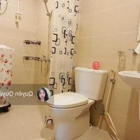 Charmington Quận 10 - Studio Y Hình 11 Triệu Trống Sẵn, Có Đủ Nội Thất, Có Hồ Bơi