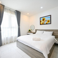 Bán Gấp Ch Kingston Residence, Phú Nhuận, 60M2, Giá Bán 4.2 Tỷ. Liên Hệ: 0937670640(View Đẹp)