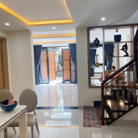 Nhà Đẹp Như Villa, Ngay Kiệt Ngô Gia Tự Sát Phố Thời Trang Lê Duẩn