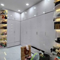 Bán Nhà Nguyễn Khoái Quận 4 - 30M2 - 2 Tầng - Chỉ 3 Tỷ - Hẻm 4M - Khu Dân Trí Cao An Ninh