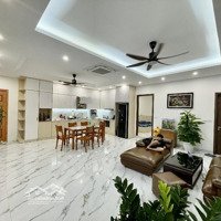 Bán Căn Hộ Hoàng Đạo Thúy, 82M2, Lô Góc View Trường Học, Nội Thất Đẹp, Có Slot Ô Tô, Gần 6 Tỷ