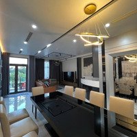 Xẻ Khe 98M2, Hoàn Thiện Nội Thất, Thang Máy Vip, Điều Hoà Âm Trần, Đường Thông. Vị Trí Đẹp