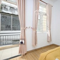 Cho Thuê Căn Hộ 2 Pn, 1 Phòng Khách Rộng, Gần Sân Bay, 80M2 , Có Sân Thượng Chill