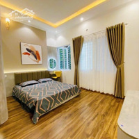 Nhà Đẹp Hai Bà Trưng -Gần Ô Tô -Ngõ Thông -Đẹp Mới Lung Linh- Full Nội Thất- 32M2- 5 Tầng - 6.5 Tỷ