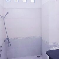 Cho thuê nhà Ngõ ô tô Giáp Bát 4 tầng, 46m2, 5 ngủ, vào ngay, chỉ 16 triệu