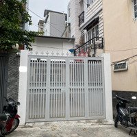 Cho Thuê Nhàhẽm Xe Hơi10M Đường Nguyễn Văn Đừng Phường 6 Quận:5 Trệt, Lầu Giá 23 Triệu