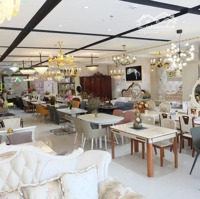 Giảm Sâu 10 Tỷ. Bán Gấp Tòa Nhà Nguyễn Văn Trỗi 5 Tầng 10X20M Thang Máy. Hđt Showroom 190 Triệu/Tháng