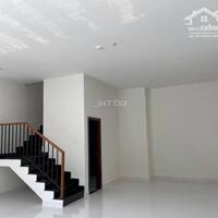 Bán Shophouse 2 Tầng 151m2 Green River Q8, đã có SHR sở hữu lâu dài,sẵn HĐ thuê. Hotline 0933910039