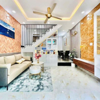 Bán Nhà Riêng Tại Đường Lê Thạch, 2,56 Tỷ Vnd, 36M2, View Đẹp, Nhiều Tiện Ích