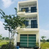 Bán Gấp Khu Đất 85M2 Full Thổ Cưmặt Tiềnnhựa,Cạnh Vincity Và Khu Công Nghiệp, Sổ Sẵn, Tt Chỉ 380 Triệu.