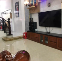 Bán Nhàhẽm Xe Hơi, Diện Tích: 100M2- 2 Tầng - 4 Pn- Cách Mặt Tiền Lê Văn Lương 70M- Giá Bán 7,8 Tỷ Cần Ra Nhanh