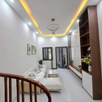 Bán Gấp ! Nhà Giải Phóng - Thanh Xuân - 3 Bước Ra Ô Tô Tránh - 2 Thoáng - 42M - 4 Tầng - Chỉ 7.6 Tỷ