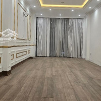 Bán Nhà Mp Kim Mã, Đoạn Đẹp Nhất Phố, Vỉa Hè Đá Bóng, Lô Góc 2 Thoáng 45M2 X 6 Tầng Thang Máy 32,5T