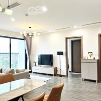 Căn Hộ Chung Cư Toà R102, View Vườn Nhật, Sảnh Lễ Tân Sang Trọng, Hành Lang 1,8M, Nội Thất Đẹp