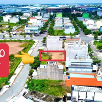 Bán Đất 105M2 Đối Diện Trung Tâm Thương Mại Giá Chỉ 2 Tỷ