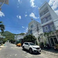 Nhà 4 Lầu View Biển Tp Nha Trang, Đường Nhựa 12M Giá Bán 5 Tỷ. Liên Hệ: 0979372786 Vũ