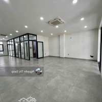 Cho Thuê Trệt + Lầu 1 7X20M (Dtsd 200M2) Vạn Phúc City. Sàn Trống Suốt, Thang Máy . Giá Chỉ 27 Triệu