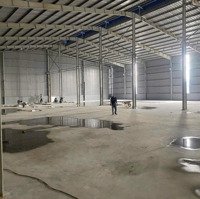 Cho Thuê 1.900M2 Kho Xưởng Ngoài Kcn Mỹ Phước Bến Cát Bd.diện Tíchđất 2.300M2