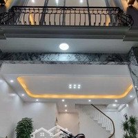 Cho Thuê Nhanh Nhà Siêu Đẹp Tại Nguyễn Chí Thanh, Diện Tích: 90M2X5T, Ô Tô Đỗ Cửa .Giá Thuê Chỉ 25 Triệu/Tháng