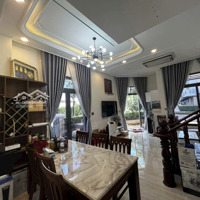 Bán Nhà Phố 109.2M2, Trệt + 3 Lầu, 3 Phòng Ngủ 4 Vệ Sinh Khu Compound Verosa Khang Điền, Đ. Liên Phường, Quận 9