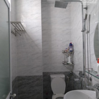 Bán Nhà Đẹp Tại Đường Trương Hán Siêu, 13,5 Tỷ Vnd, 48.5M2, 6 Pn, 6 Wc,Hẽm Xe Hơi10M