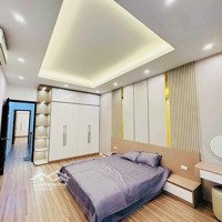 Bán Gấp Nhà Nguyễn Khánh Toàn, 47M2, Mặt Ngõ Kinh Doanh, Gần Đường Oto, Giá Chỉ 8.4 Tỷ