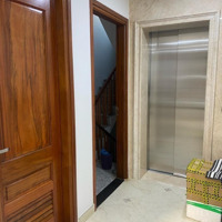 Bán Nhà Phố Hoàn Kiếm ,39M2 , Giá Bán , 49Tỷ
Mặt Phố Lớn, Ba Bước Ra Hồ Gươm, Vỉa Hè Đá Bóng, Nhà Mới,
