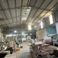 Cho Thuê Nhà Xưởng Khách Nội Thất Hết Hạn Hđ Diện Tích 850M2 Với Giá 28 Triệu/Th Đông Thanh Hm Xetai