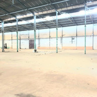 Cho Thuê Kho Cont 40 Vào Kho Diện Tích 900M2 Và 2200M2 Đường Kinh Dương Vương, Vòng Xoay Phú Lâm