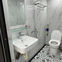 Nhà Đẹp! Dòng Tiền Ổn Định 800 Triệu/Năm Tại Phố Minh Khai, Diện Tích: 58M*6 Tầng, Thang Máy, 40M Ra Phố.