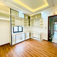 Hiếm - Chính Chủ Cho Thuê Nhà Mới 98M2X4.5T, Kinh Doanh, Vp, Vỉa Hè, Ôtô, Cầu Giấy, Dịch Vọng 39 Triệu